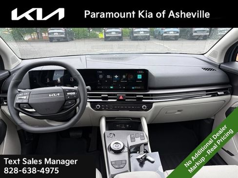 New 2026 Kia Sportage EX AWD/4WD image 7