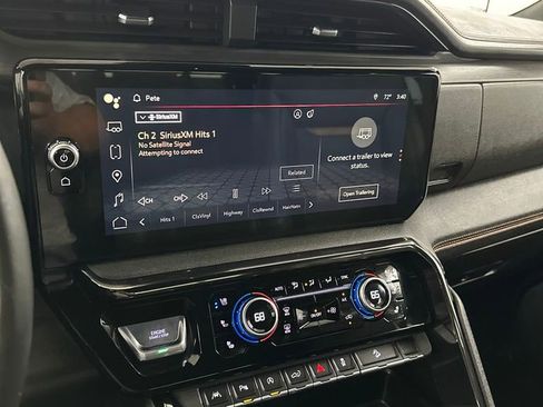 Used 2024 GMC Sierra 1500 AT4 w/ Technology Package image 25