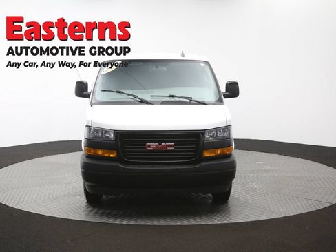Used 2022 GMC Savana 2500 RWD image 45