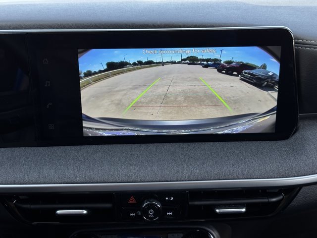 Used 2026 Nissan Kicks SV w/ SV Premium Package FWD image 18