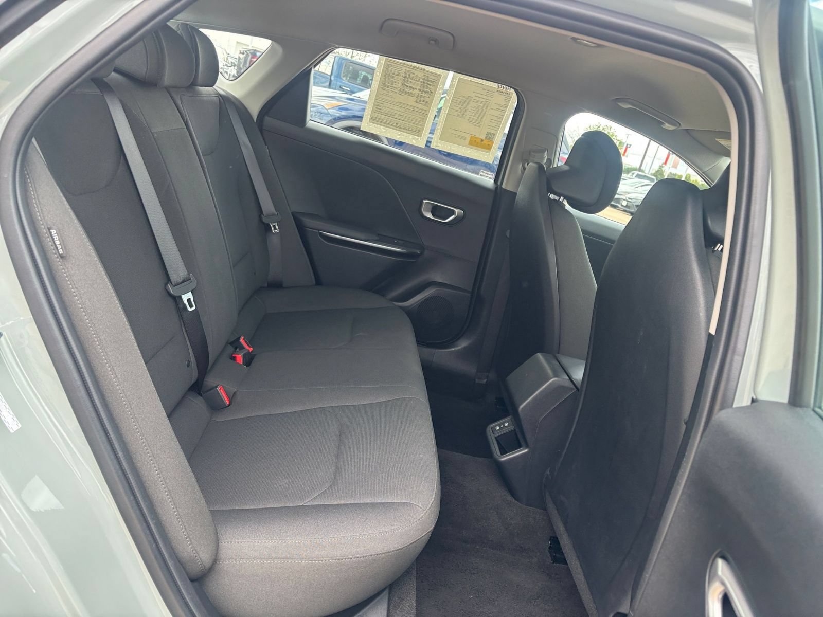 Used 2026 Kia K4 FWD image 24