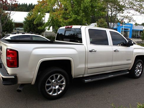 Used 2015 GMC Sierra 1500 Denali w/ Driver Alert Package image 5