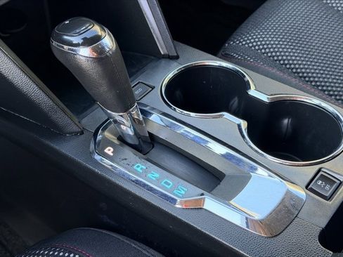 Used 2017 Chevrolet Equinox LT w/ Convenience Package image 15