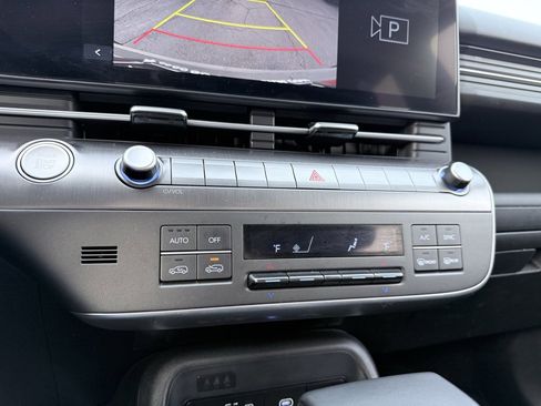 Used 2024 Hyundai Kona SEL image 16