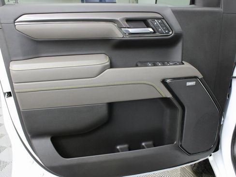 Used 2024 Chevrolet Silverado 1500 ZR2 image 72