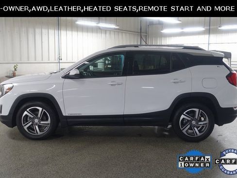Used 2021 GMC Terrain SLT image 4