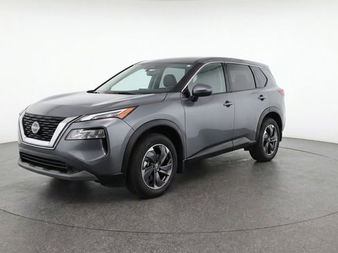 Used 2025 Nissan Rogue SV FWD image 3