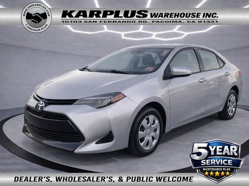 Used 2018 Toyota Corolla LE image 1