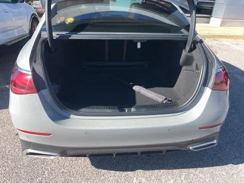 Used 2025 Mercedes-Benz E 350 4MATIC Sedan image 13