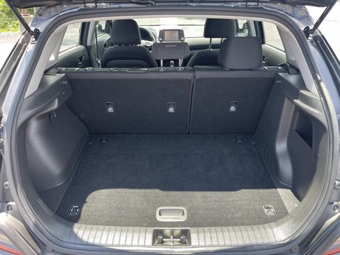Used 2021 Hyundai Kona SE FWD image 12