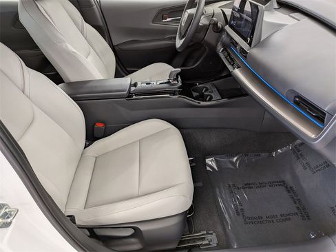 Used 2024 Toyota Prius Limited w/ Limited Premium Package image 37