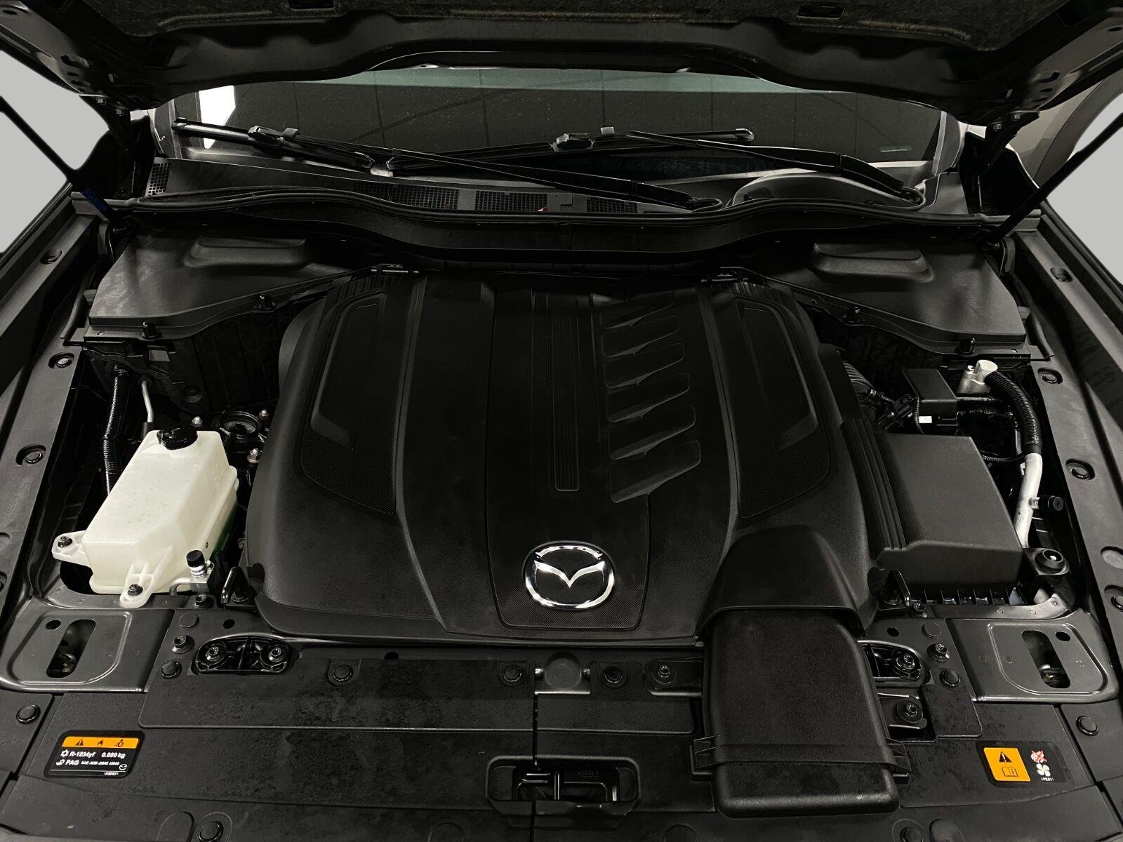 Used 2025 MAZDA CX-90 3.3 Turbo w/ Preferred Package AWD/4WD image 11
