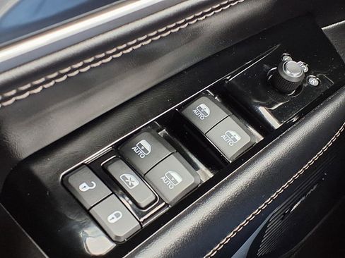 Used 2022 Jeep Wagoneer Series I image 11