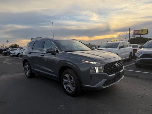 Used 2023 Hyundai Santa Fe SEL image 15