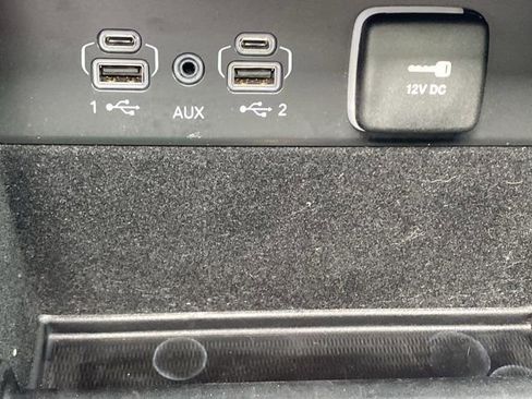 Used 2022 Jeep Grand Cherokee L Summit w/ Advanced Protech Group IV image 48