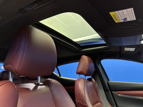 Used 2021 MAZDA MAZDA3 s image 26