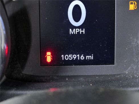 Used 2018 Jeep Wrangler Unlimited Sport S AWD/4WD image 11