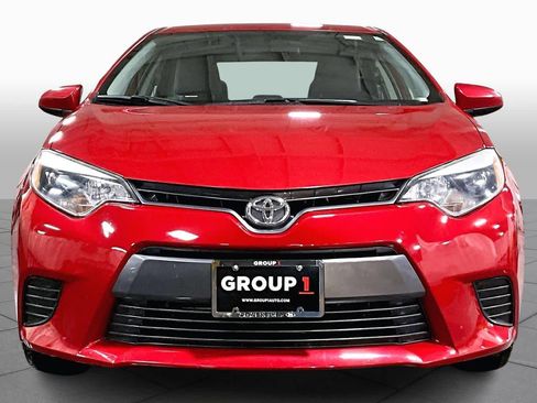 Used 2015 Toyota Corolla LE image 3