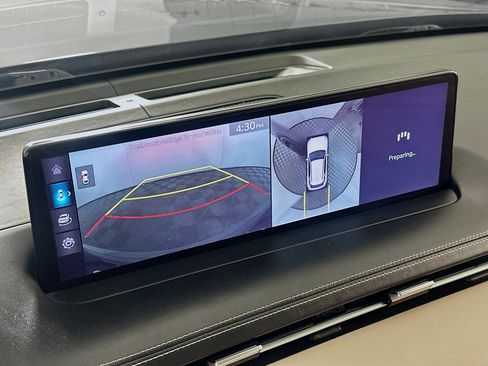 Used 2022 Genesis GV70 3.5T Sport w/ Sport Advanced Package image 23