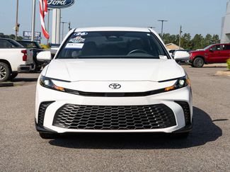 Used 2026 Toyota Camry SE FWD video 2