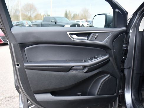 Used 2022 Ford Edge SEL w/ Convenience Package image 23