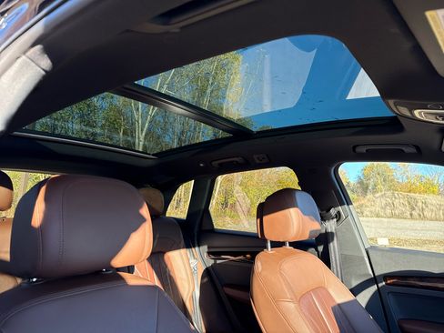 Used 2018 Audi Q5 2.0T Premium Plus w/ Premium Plus Package image 24