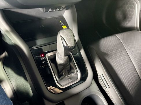 Certified 2025 Subaru Forester Touring AWD/4WD image 19