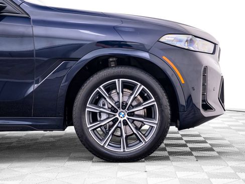 Used 2025 BMW X6 xDrive40i AWD/4WD image 35