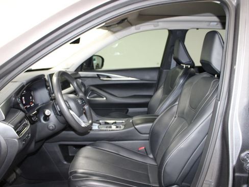 Used 2023 INFINITI QX60 Luxe w/ Vision Package FWD image 21