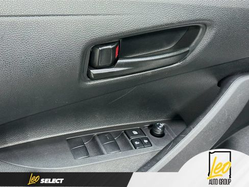 Used 2024 Toyota Corolla LE FWD image 20