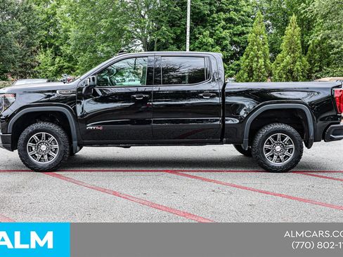 Used 2025 GMC Sierra 1500 AT4 AWD/4WD image 9