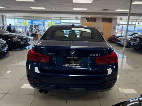 Used 2018 BMW 330i xDrive Sedan image 6