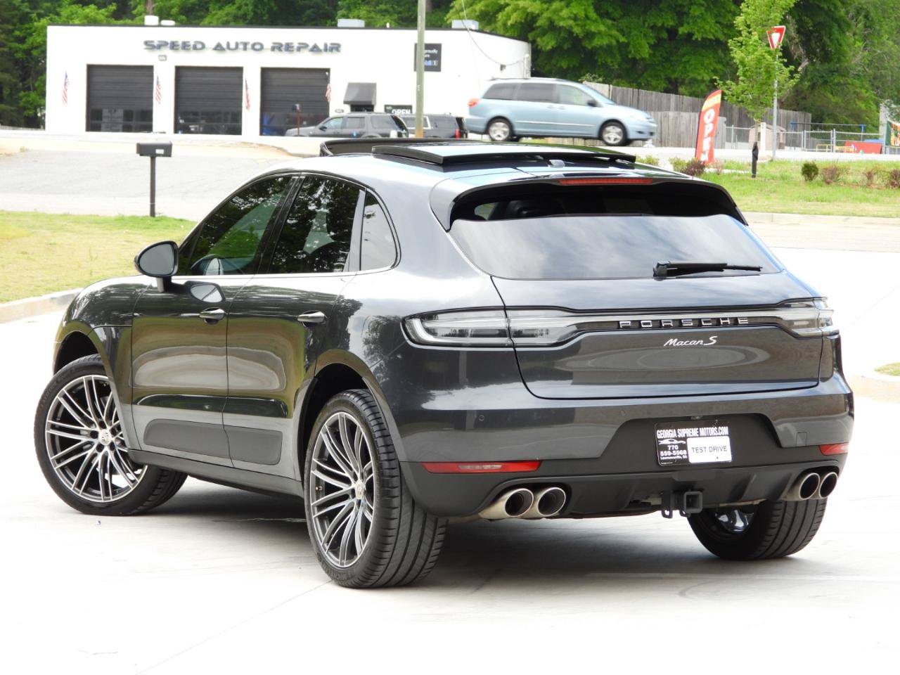 Used 2020 Porsche Macan S AWD/4WD image 19