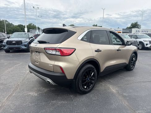 Used 2020 Ford Escape SE FWD image 7