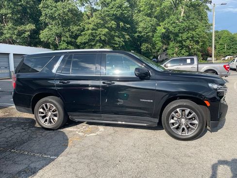 Used 2023 Chevrolet Tahoe LT w/ Luxury Package RWD image 2