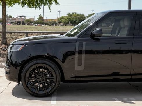New 2026 Land Rover Range Rover SE AWD/4WD image 15