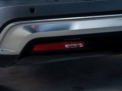 Used 2023 Rivian R1S Adventure image 24