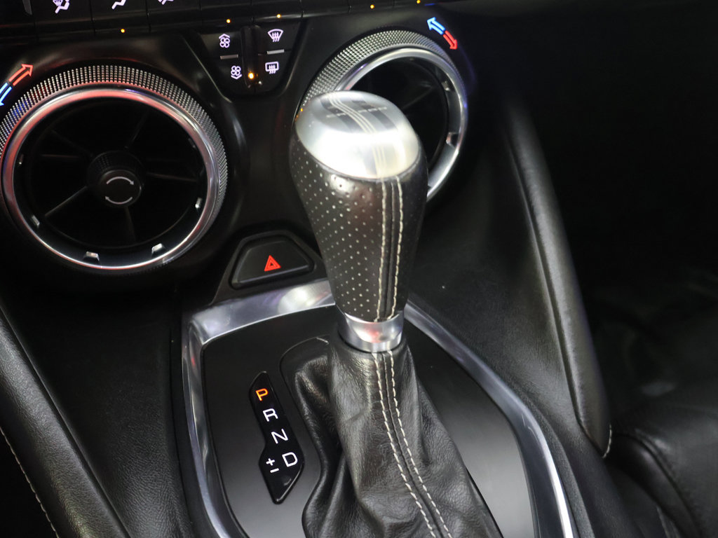 Used 2020 Chevrolet Camaro SS RWD image 46