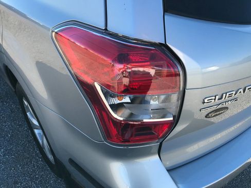 Used 2014 Subaru Forester 2.5i Limited image 30