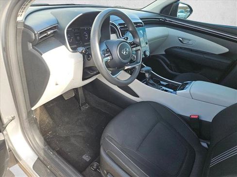 Used 2023 Hyundai Tucson SEL w/ Cargo Package AWD/4WD image 16
