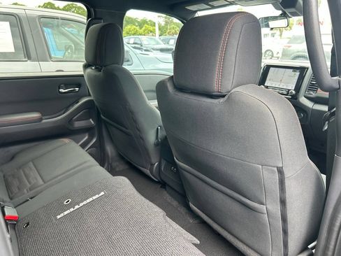 Certified 2022 Nissan Frontier Pro-X w/ Technology Package RWD image 47