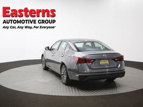 Used 2025 Nissan Altima 2.5 SV FWD image 65