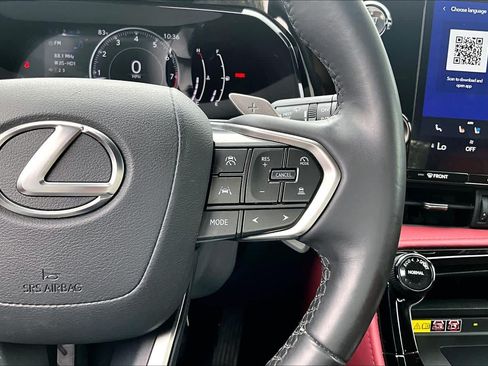 Used 2024 Lexus NX 250 FWD image 22