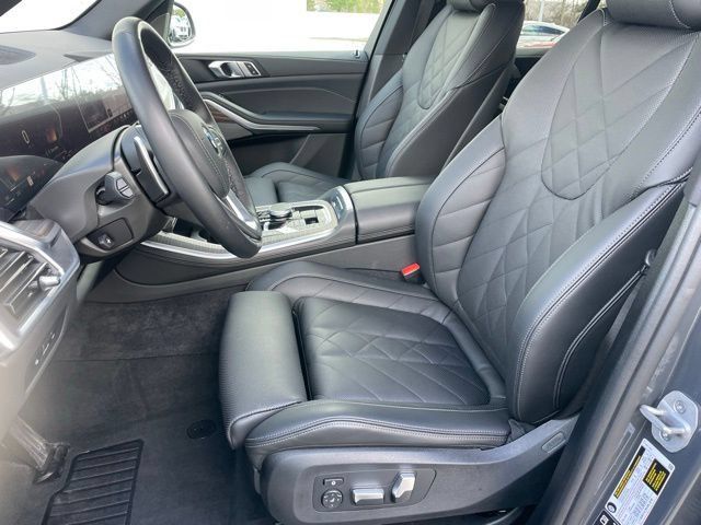 Used 2026 BMW X5 xDrive40i w/ Premium Package AWD/4WD image 6