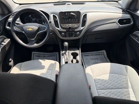 Used 2018 Chevrolet Equinox LT w/ Sun & Infotainment Package AWD/4WD image 28