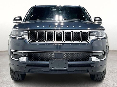 Used 2023 Jeep Wagoneer 4WD w/ Convenience Group I image 5