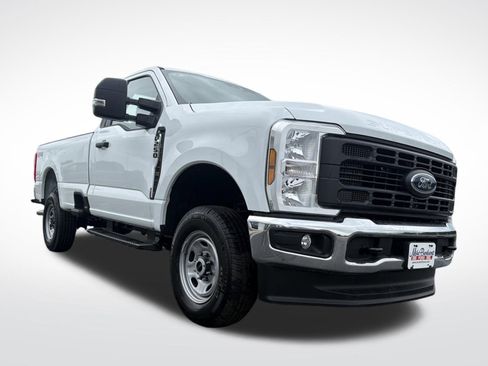 Used 2025 Ford F250 XL w/ XL Chrome Package AWD/4WD image 5