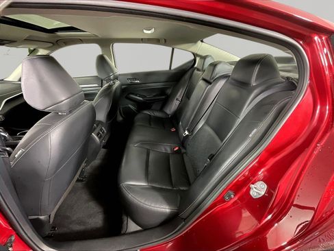 Used 2023 Nissan Altima 2.5 SL FWD image 22