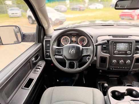 Used 2016 RAM 2500 Tradesman w/ Chrome Appearance Group AWD/4WD image 35