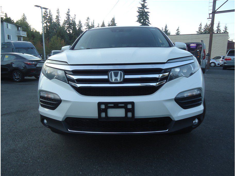 Used 2016 Honda Pilot Elite image 3